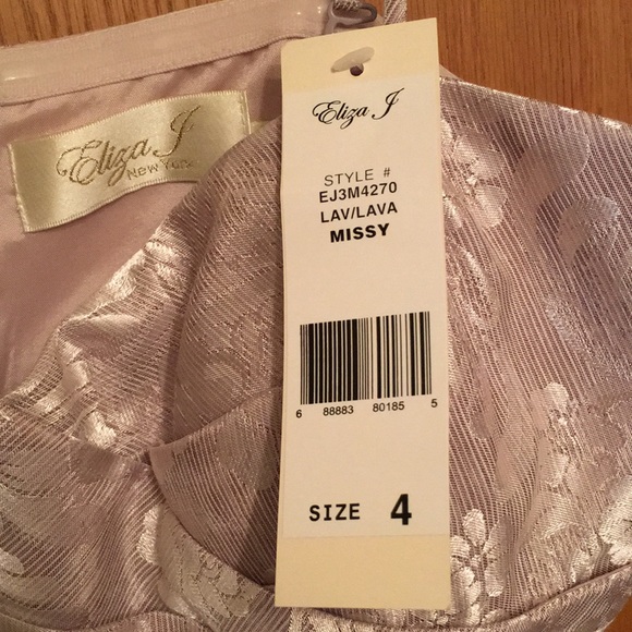 NWT Eliza J lavender jacquard dress - Picture 4 of 4